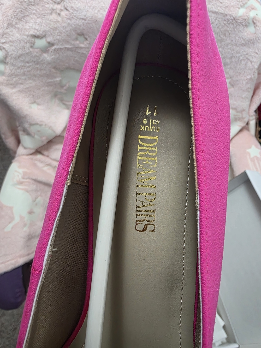 Dream Pairs Hot Pink Suede "Tiffanny" Pump - Picture 10 of 14
